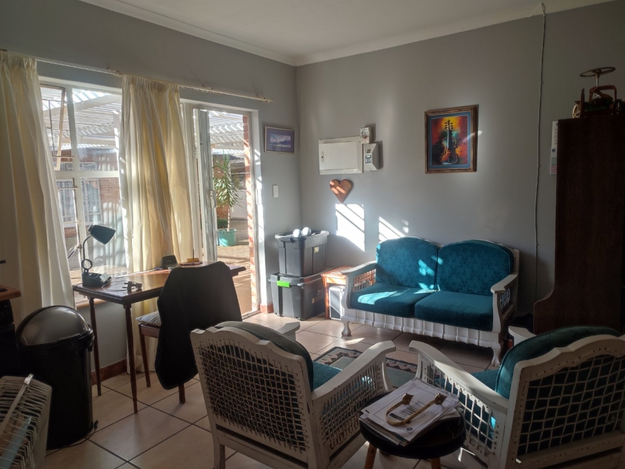 1 Bedroom Property for Sale in Hospitaalpark Free State